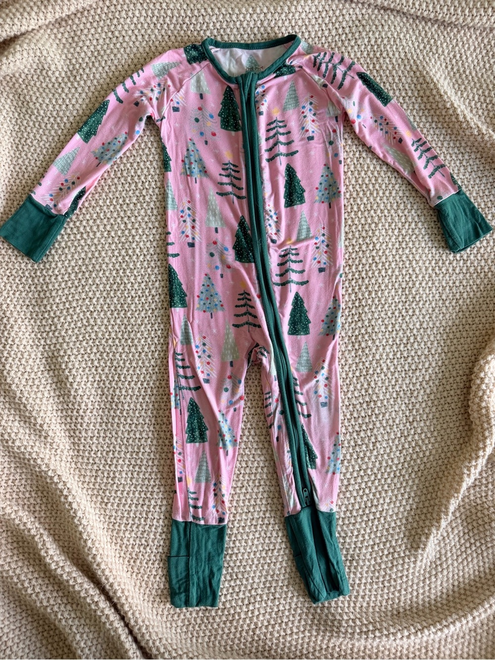 🎄 Little Sleepies Pink Christmas Trees Zippy — 6–12M